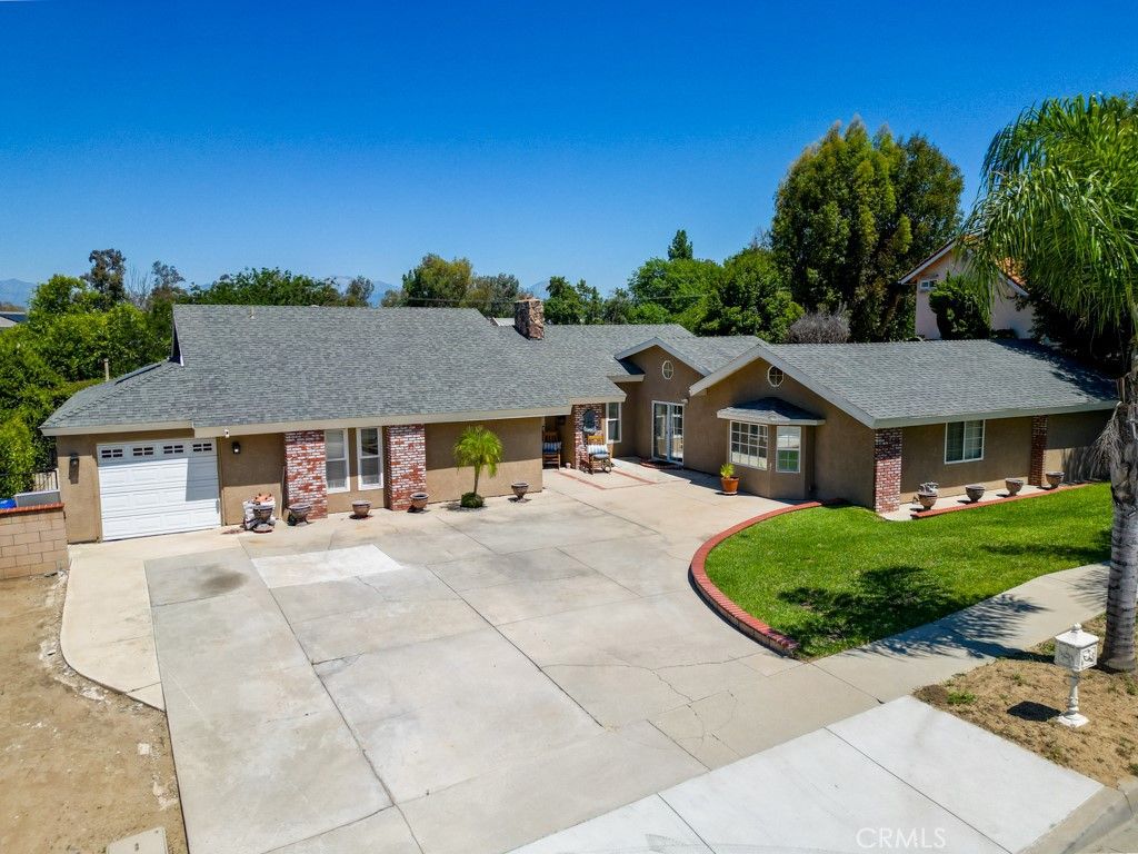 listing image 130726033974821602526