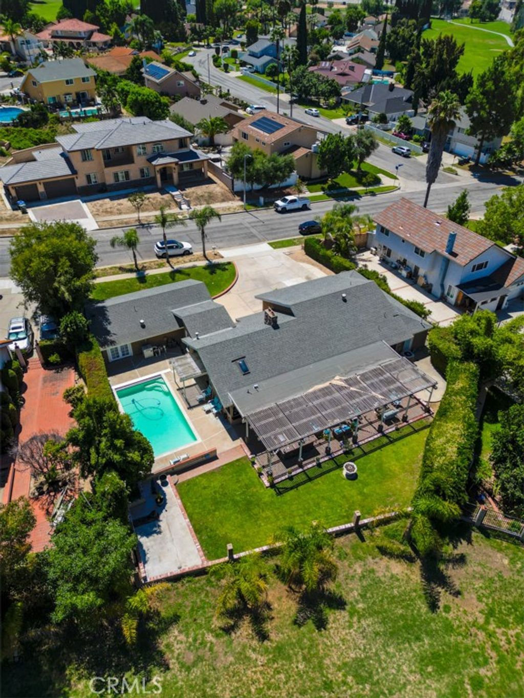 listing image 130720676570425900535