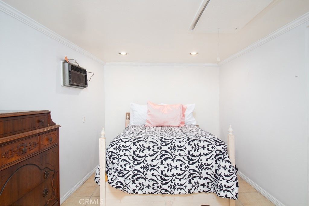 listing image 130725131959657912964