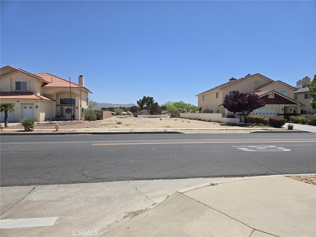 Great lot across from the North Lake, ready to Build your own Residence on this 8,518 square foot lot! Located in the beautiful community of Silver Lakes in Helendale. Do you Play Tennis, Golf, Boat, Fish or have Horses?, The Silver Lakes community HOA offers unlimited access to it's own 27-hole golf course, security patrol, oversized community pool, spa, pickleball & tennis courts, 2 boating lakes, fishing areas, parks, beaches, RV & boat storage, equestrian center that includes boarding stalls and round pens, banquet facilities, and more! You can vacation where you live. clubhouse, library, Olympic sized swimming pool, 24 hr gym, equestrian facilities so you can stable your horses, Beach and boat launch, two beautiful lakes for fishing boating, kayaking, paddle boarding, private community between Victorville and Barstow.