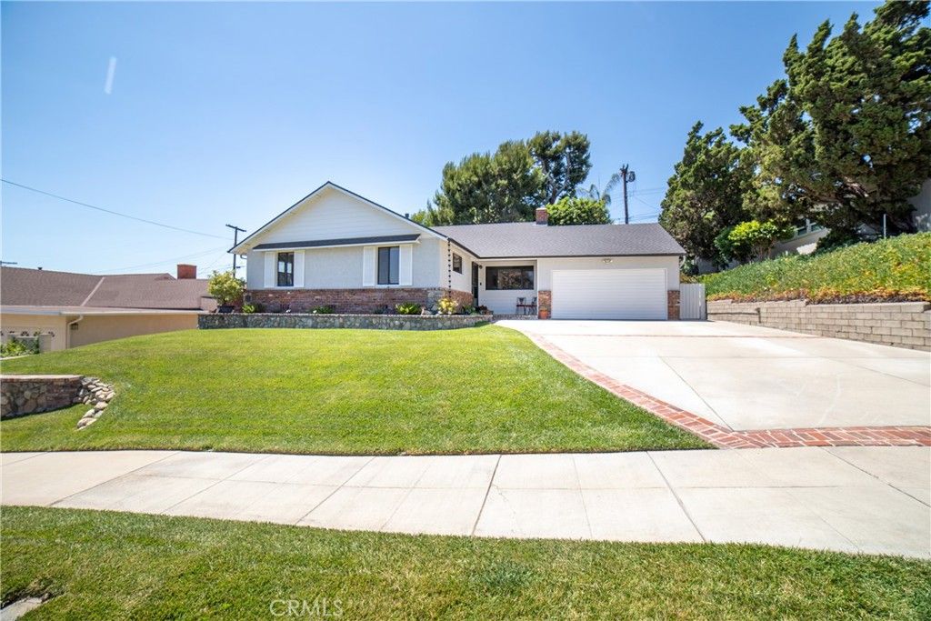 listing image 130723010291459576315