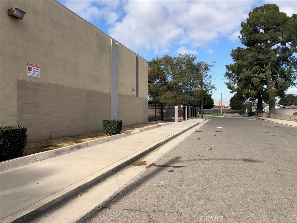 9741 Magnolia Avenue