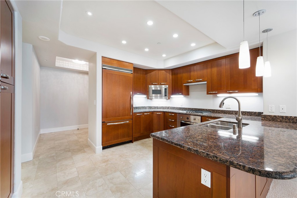 3000 The Plaza (3PLZ) - Residential Lease