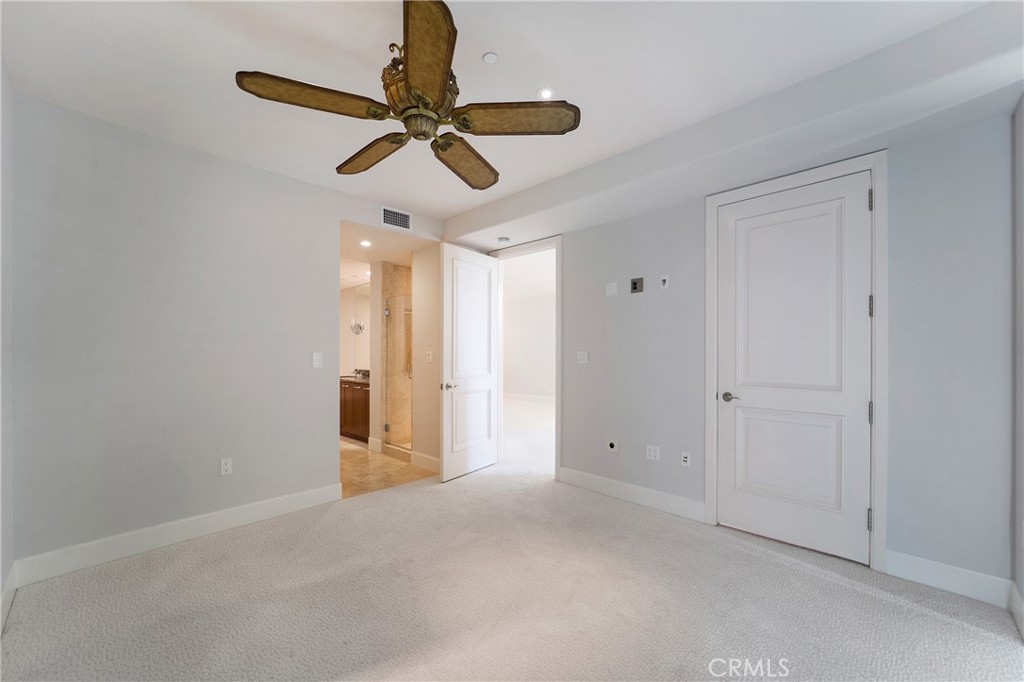 3000 The Plaza (3PLZ) - Residential Lease