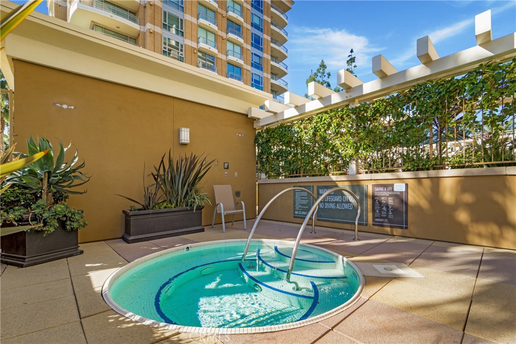 3000 The Plaza (3PLZ) - Residential Lease