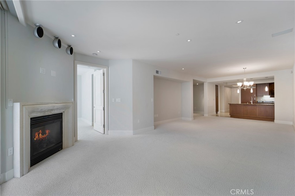 3000 The Plaza (3PLZ) - Residential Lease