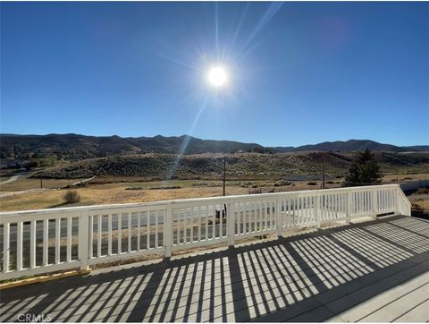 A home in Leona Valley