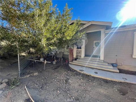 A home in Leona Valley