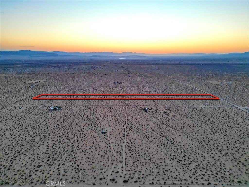 10 Learco Way, Joshua Tree, CA 92252