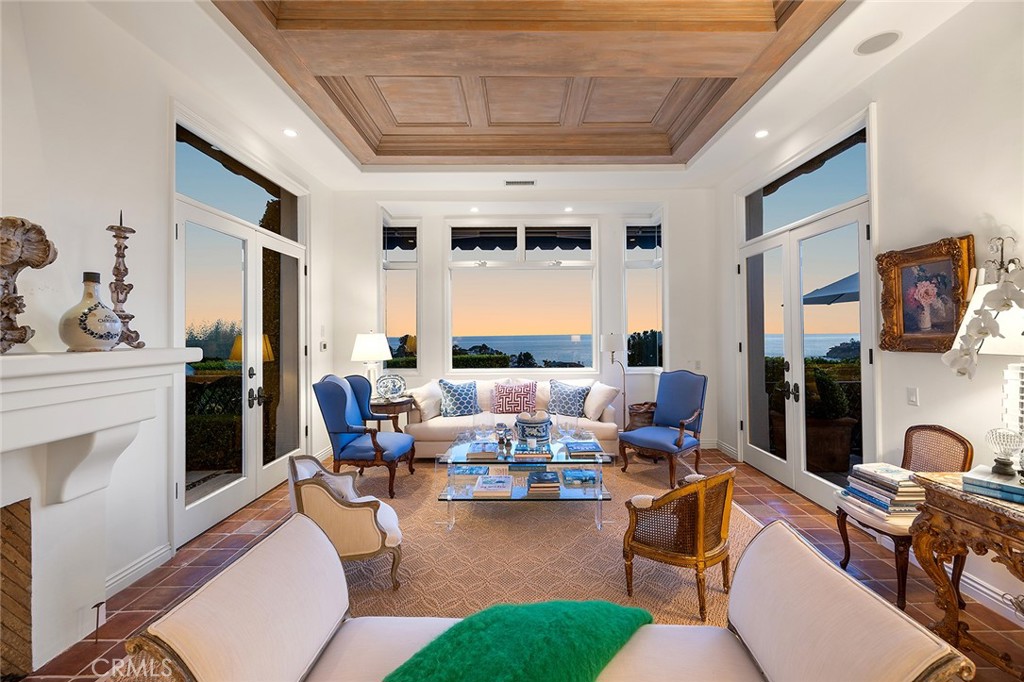 North Laguna (NL) - Residential