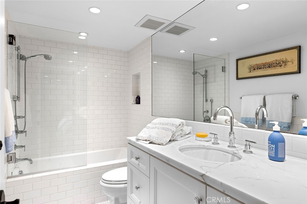 North Laguna (NL) - Residential