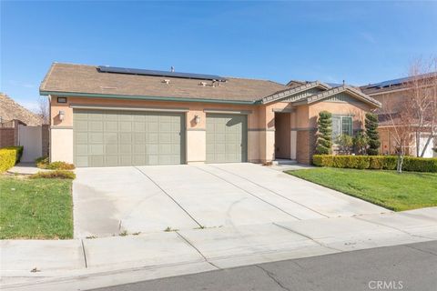 A home in Lake Elsinore