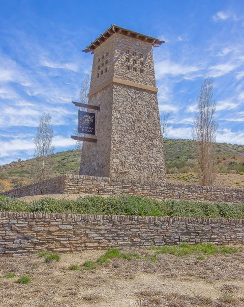 A home in Lake Elsinore