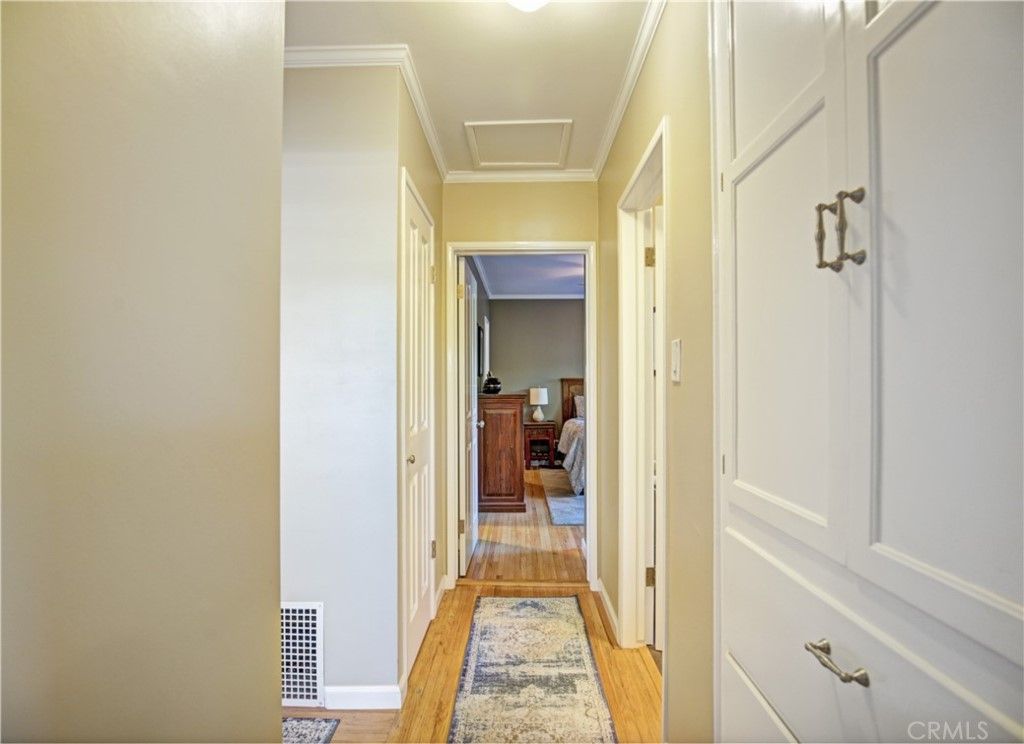 listing image 130727383794812180123