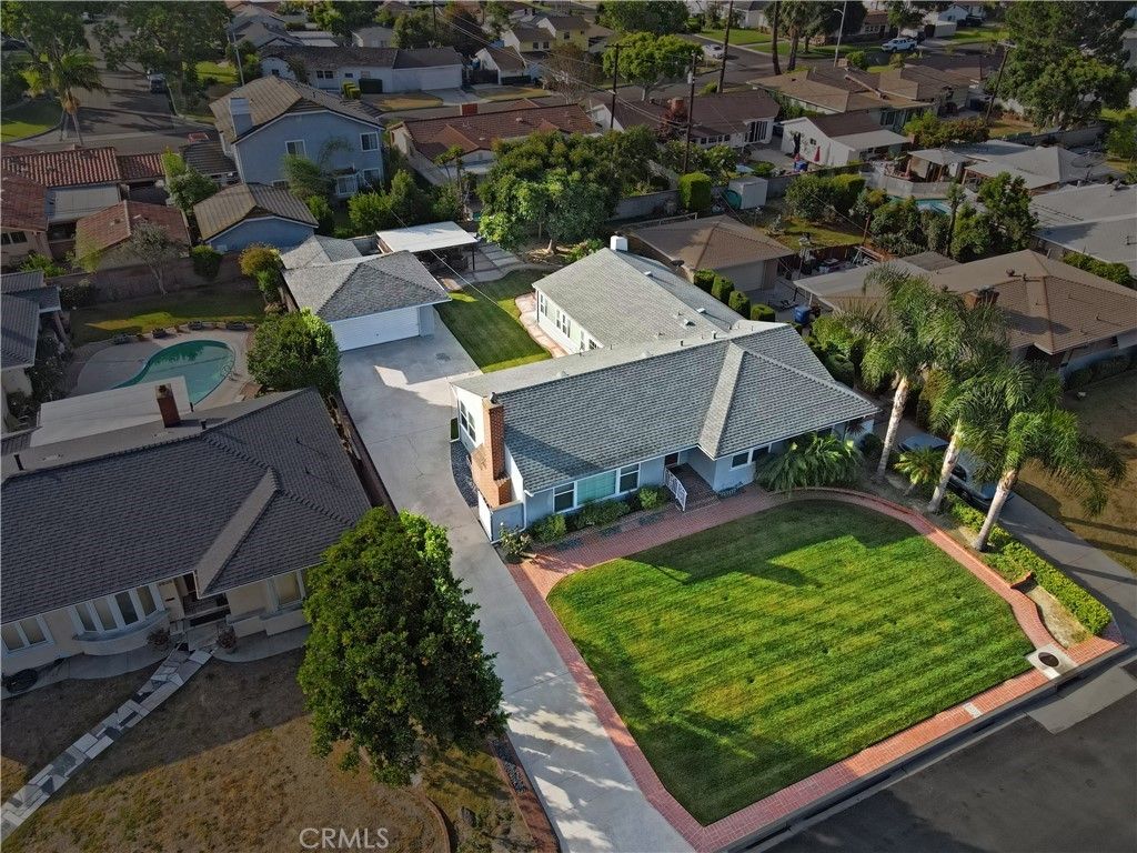 listing image 130725194026835370923