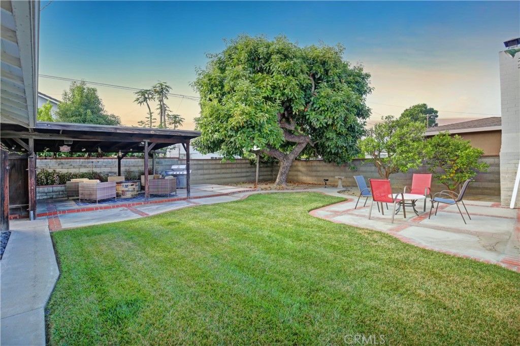 listing image 130727352837947034011