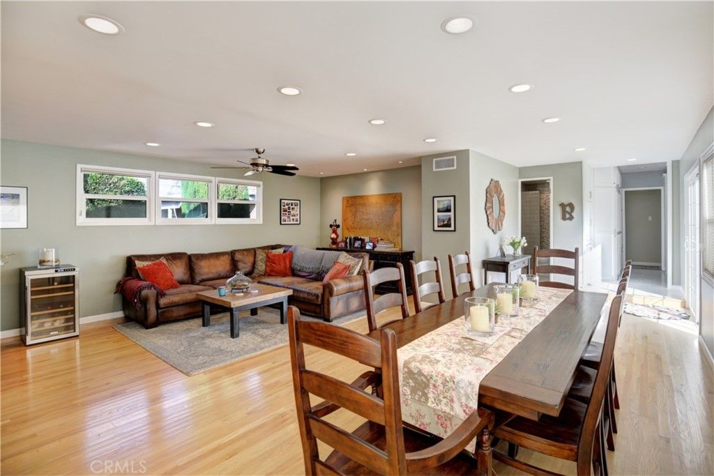 listing image 130722783174109607810