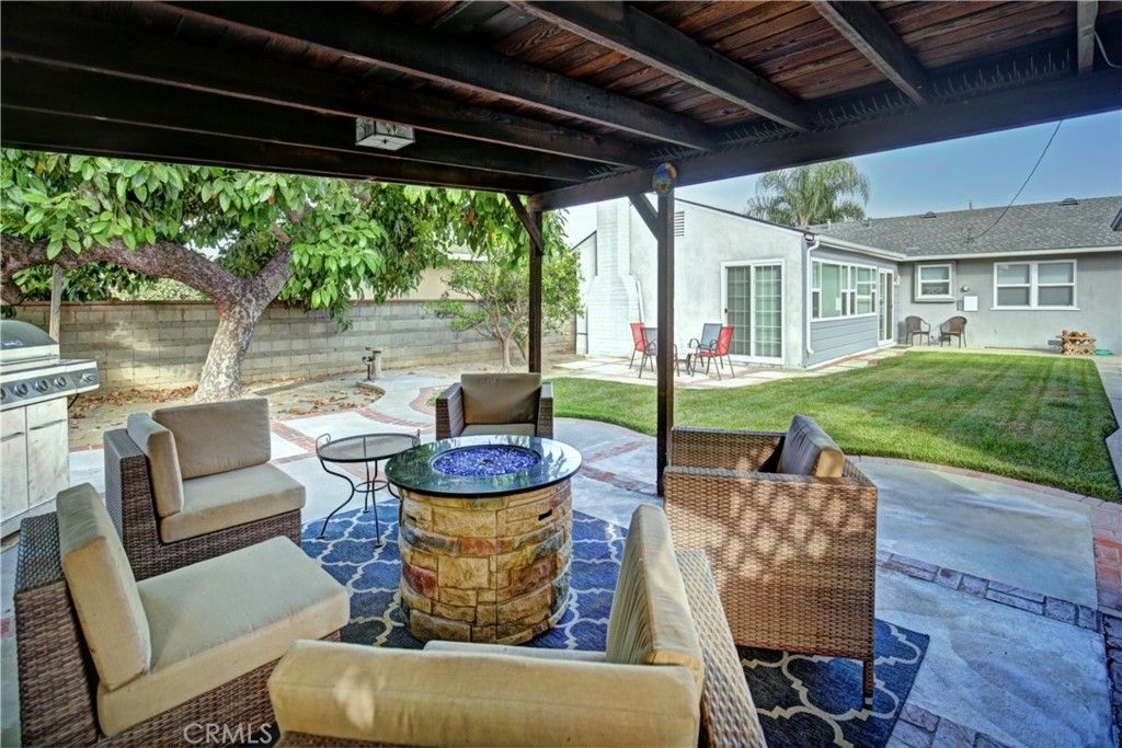 listing image 130724690414598645485