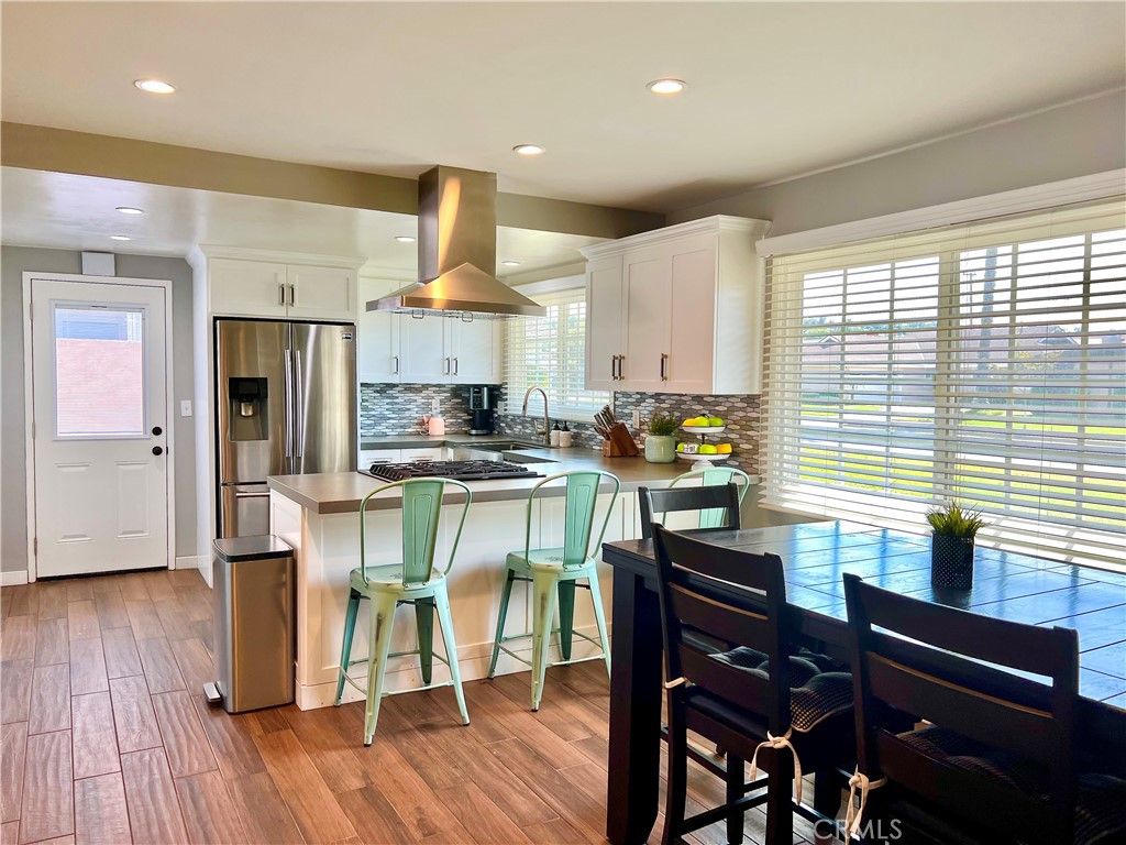 listing image 130729128026094251467