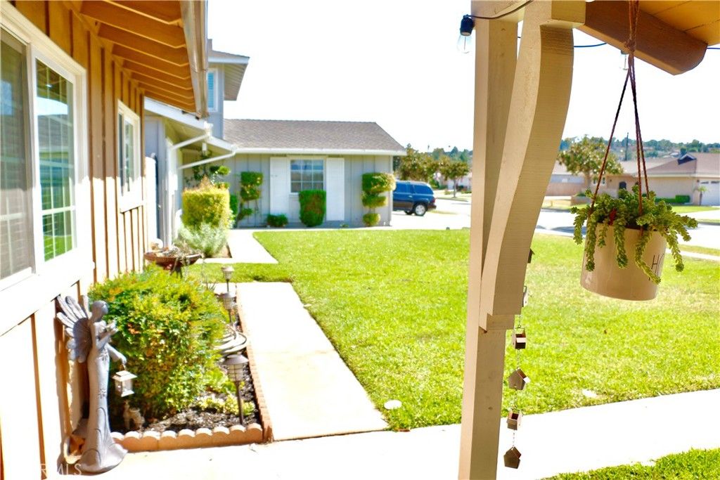 listing image 130723380869811678604