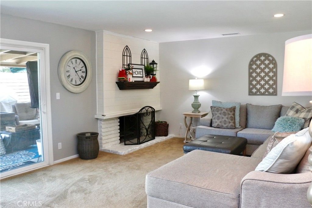 listing image 130721552844578007465