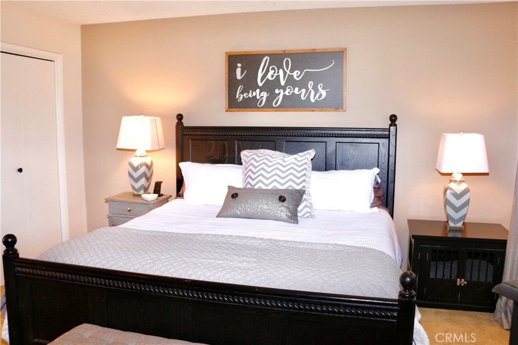 listing image 130728711356609885852