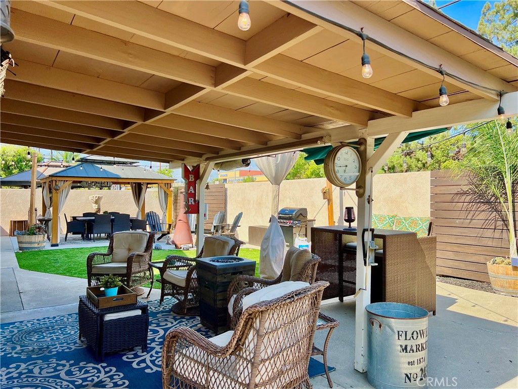 listing image 130721439339562397602