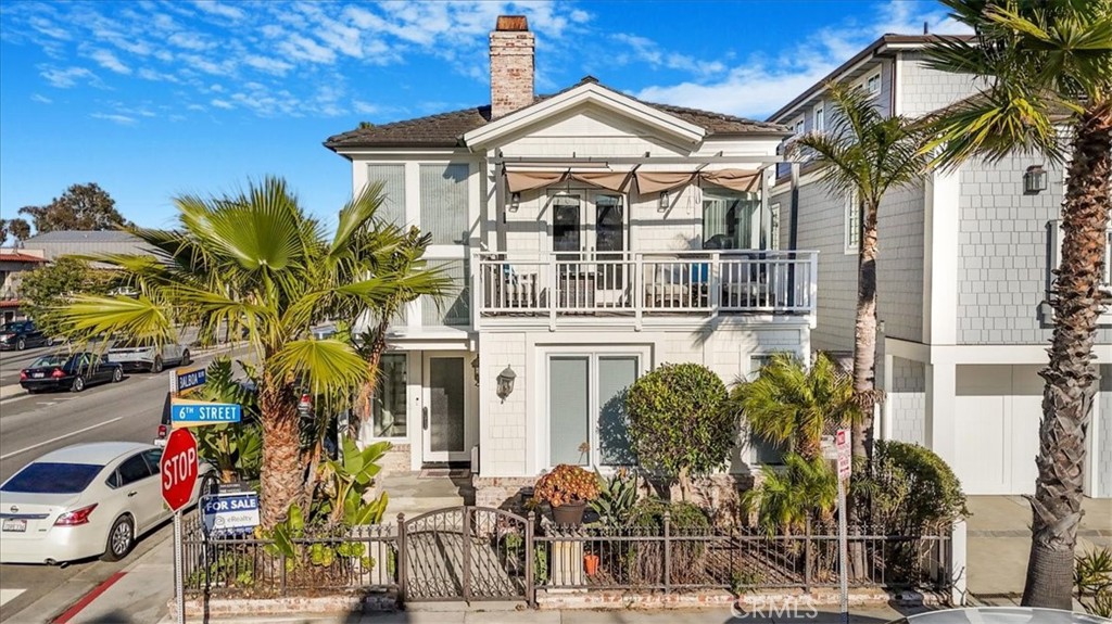 523 W Balboa Boulevard