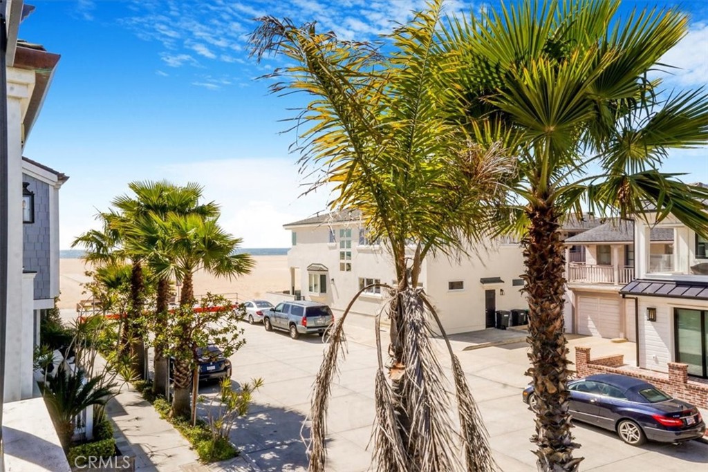 523 W Balboa Boulevard
