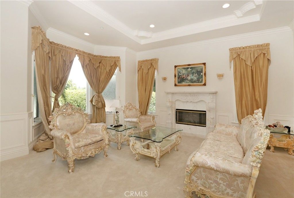 listing image 130724006181028707572