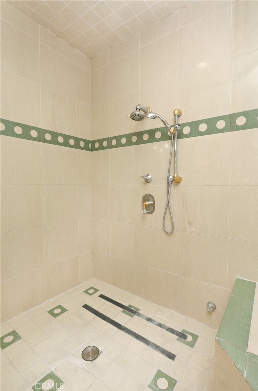 listing image 130725363946567509325