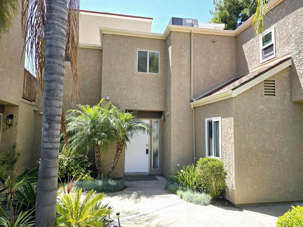 View Ramona, CA 92065 condo