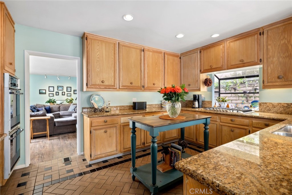 Linda Isle (LIND) - Residential