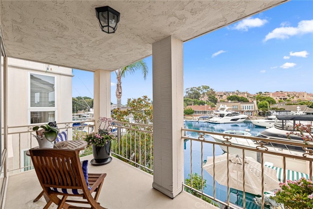 Linda Isle (LIND) - Residential