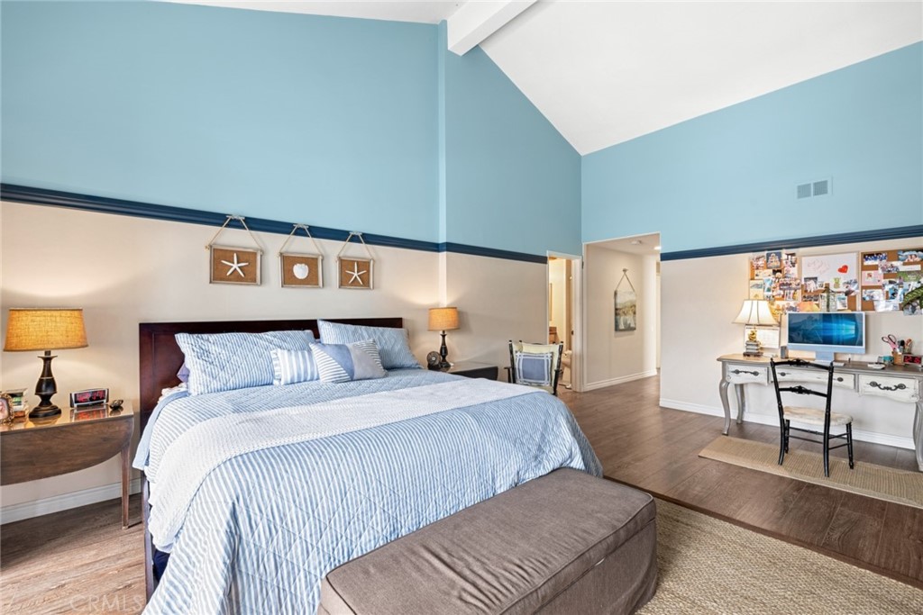 Linda Isle (LIND) - Residential