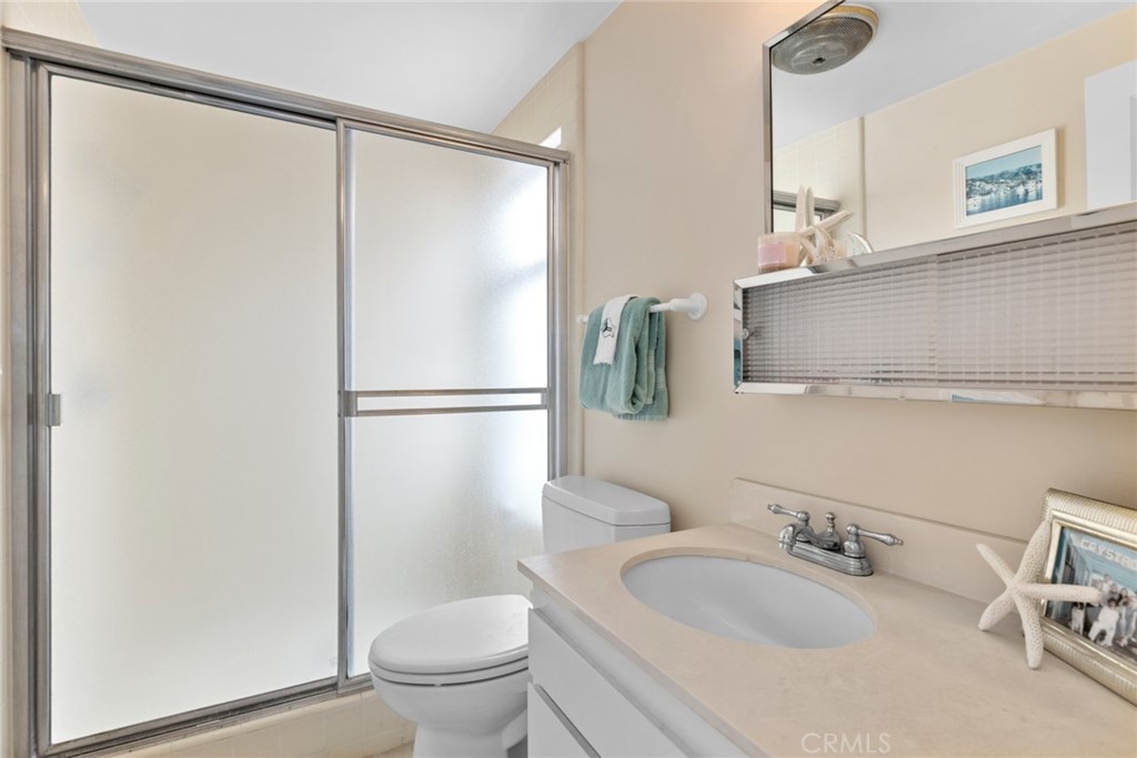 Linda Isle (LIND) - Residential