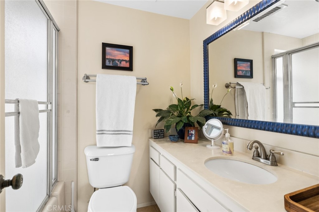 Linda Isle (LIND) - Residential