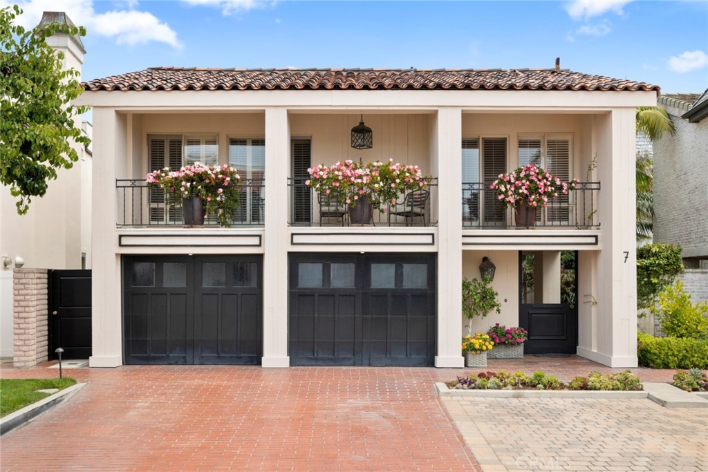 Linda Isle (LIND) - Residential