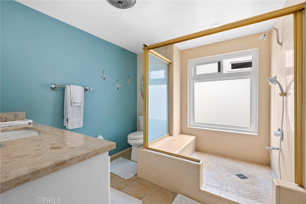 Linda Isle (LIND) - Residential