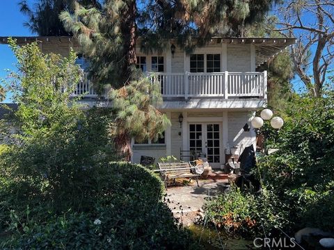 A home in North Tustin