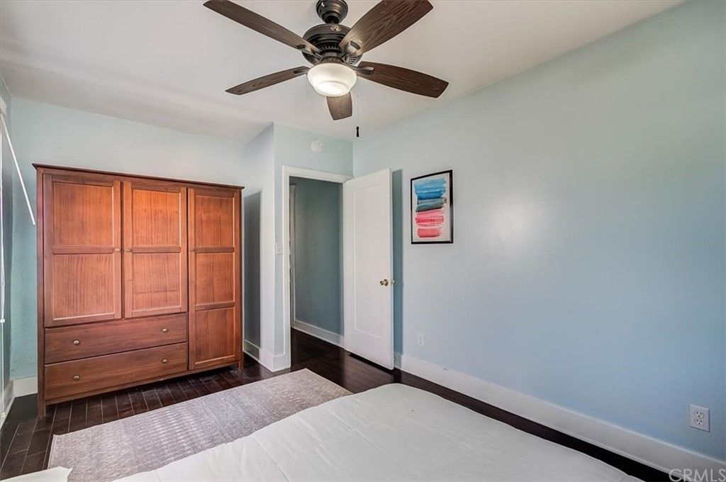 listing image 130723723774080434292