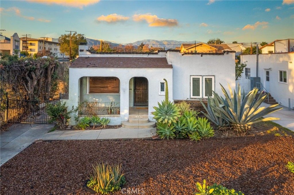 listing image 130723992316389024429