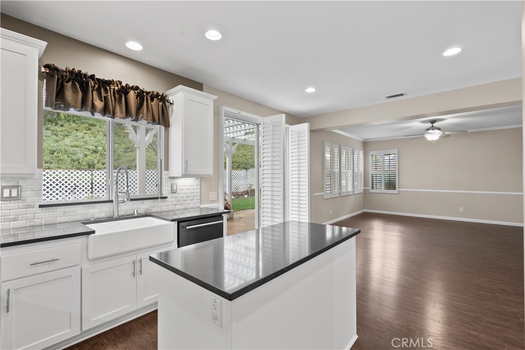 Acacia (ACIA) - Residential Lease