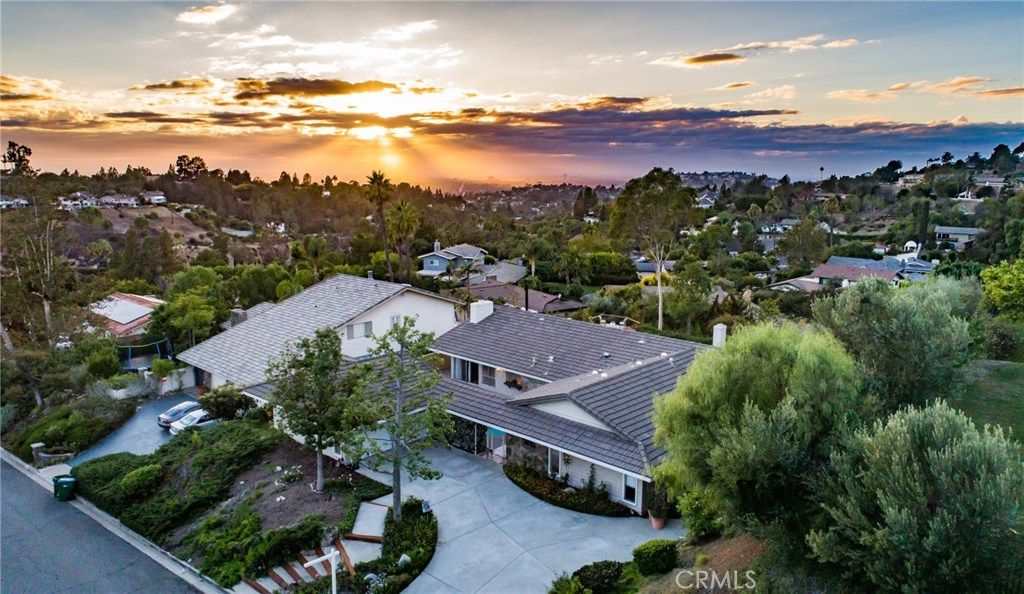 listing image 130723983813620564473