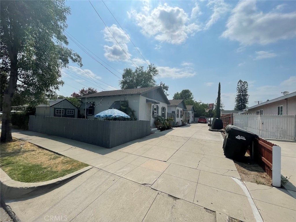 listing image 130725004286045812227