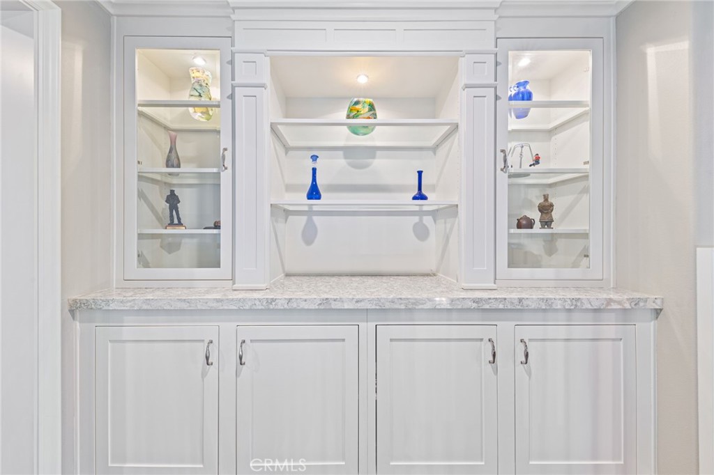 Santa Rosa (STRS) - Residential