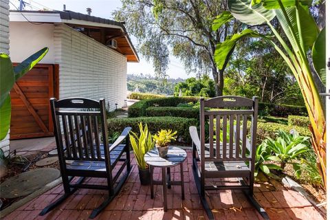 A home in North Tustin