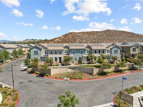 Photo of 22904 Harvest Mill Circle, Saugus, CA 91350 (MLS # SR24178369)