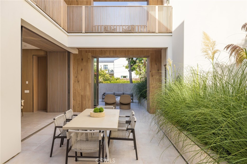 Newport Heights (NEWH) - Residential