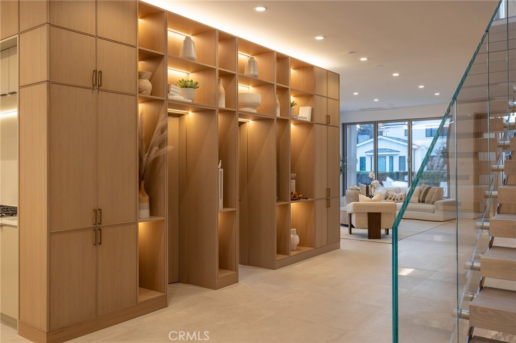 Newport Heights (NEWH) - Residential